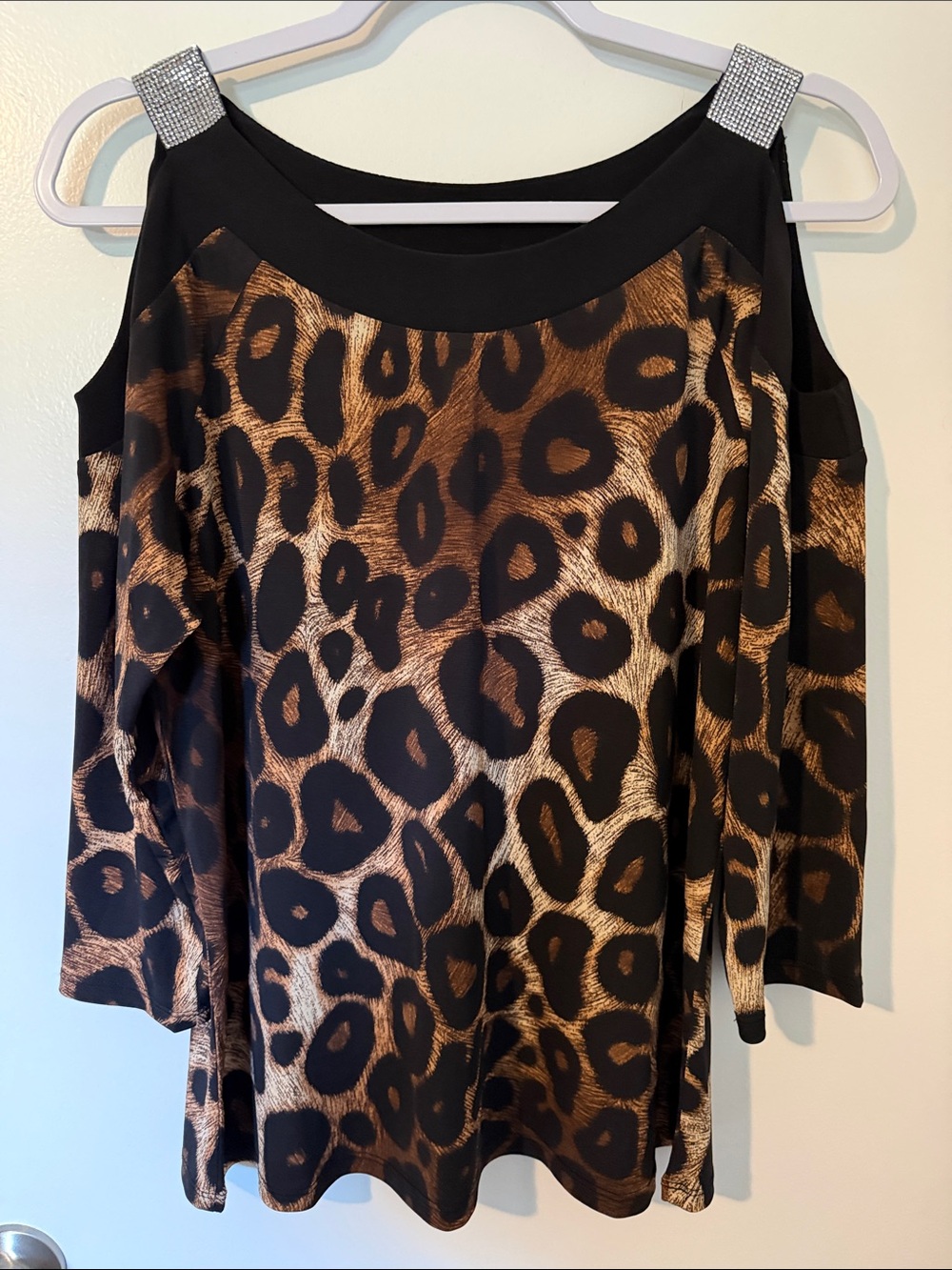 Embellished Cold-Shoulder Leopard Tunic - Black & Brown Size Large NWT